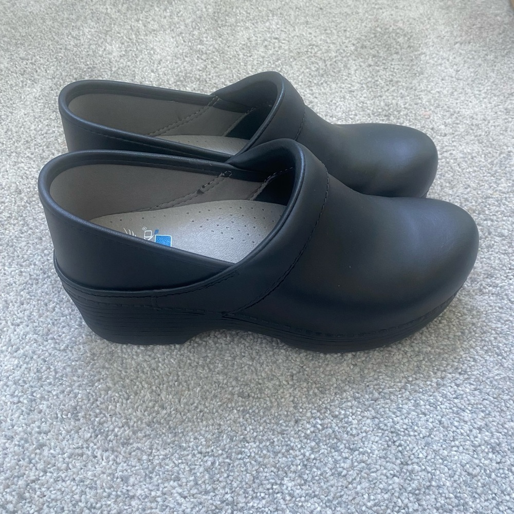 Dansko Shoes Black, size 37
